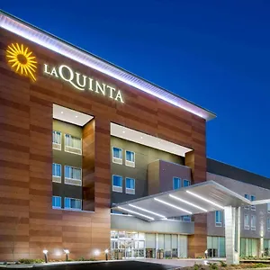 https://la-quinta-inn-suites-by-wyndham-louisville-ne-old-henry-rd.hotels-louisville.com